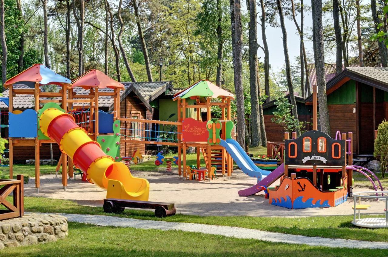 Osrodek Wczasowy Lesny Resort Mielno 梅尔诺 外观 照片