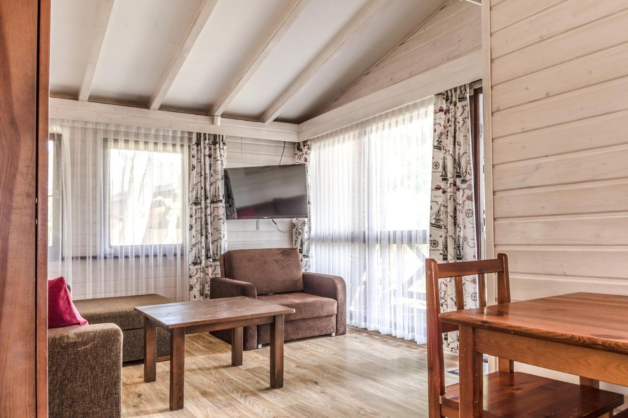 Osrodek Wczasowy Lesny Resort Mielno 梅尔诺 外观 照片